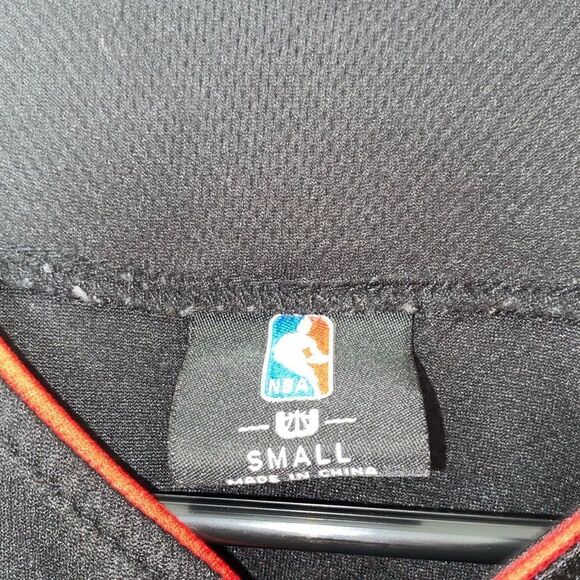 Chicago Bulls Jersey Size Small - Picture 3 of 3